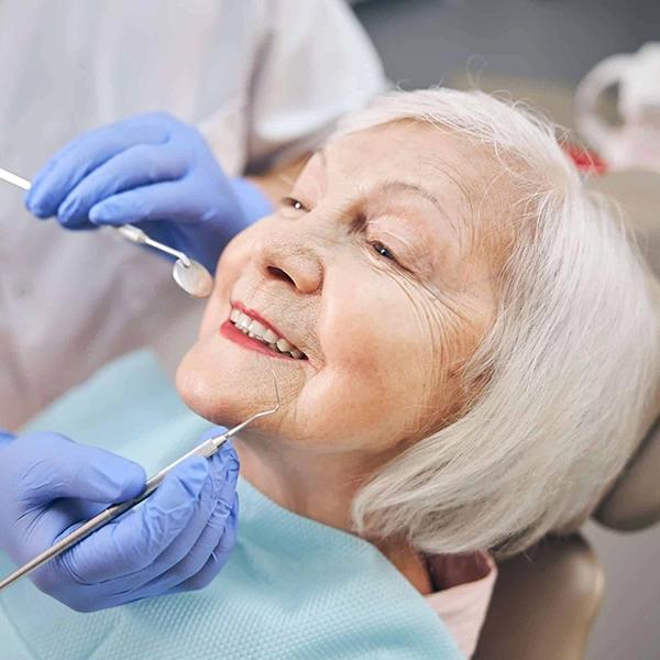 Dentures & Geriatric Dentistry